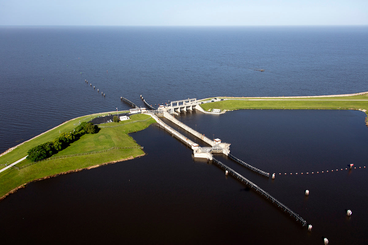 Biking Port Mayaca to the World Famous J&S Fish Camp - Armadillos, Live Music & More